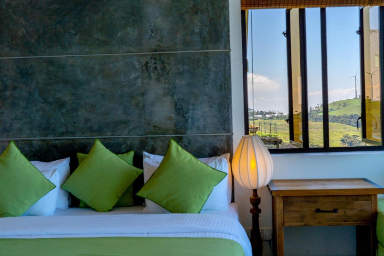 The Plains Green Ambawela ภายนอก รูปภาพ