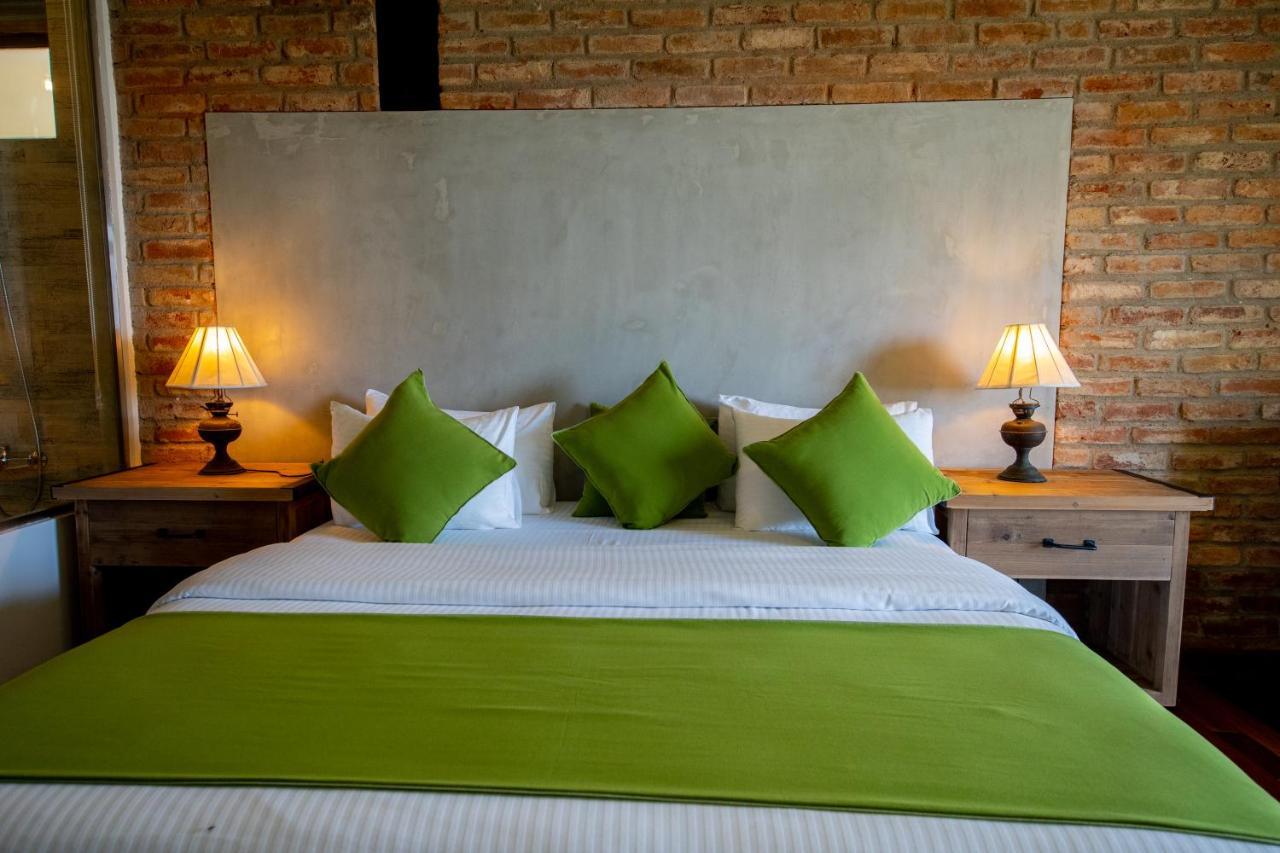 The Plains Green Ambawela ภายนอก รูปภาพ